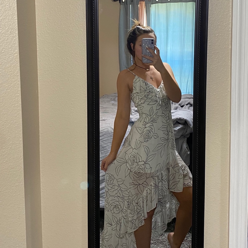 Super cute floral dress